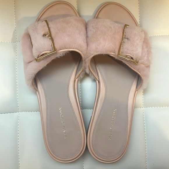 Gold and Pink Fuzzy Stuart Weitzman slides. Perfect Condition - Picture 2 of 5